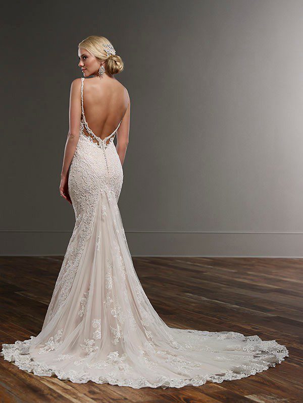Sweetheart Open Back Spaghetti Straps White Mermaid Lace Wedding Dress