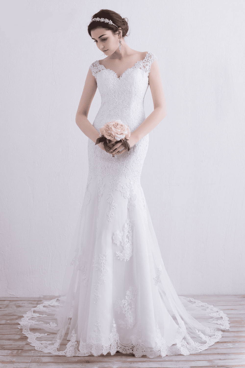 Elegant Sheer Back Mermaid Lace Wedding Dress