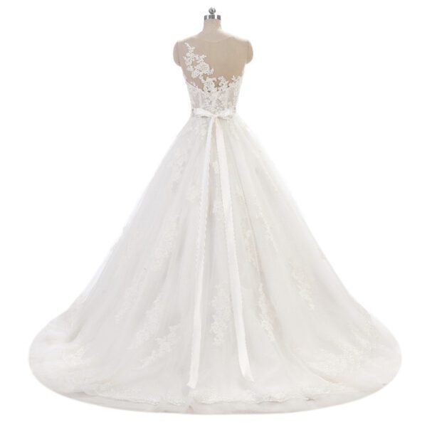 Sleeveless O Neck Lace Body Pearls Sashes Wedding Dress