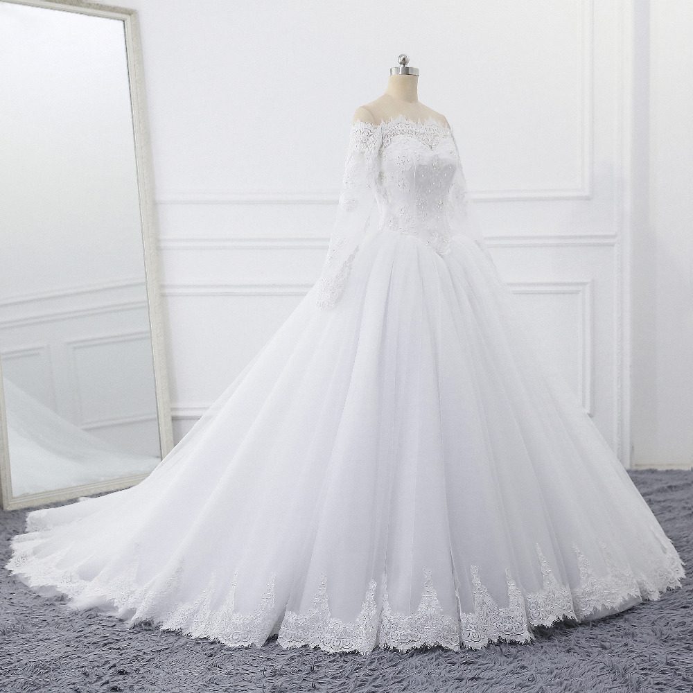 Long Sleeves Beading Sequined Lace Tulle Wedding Dress