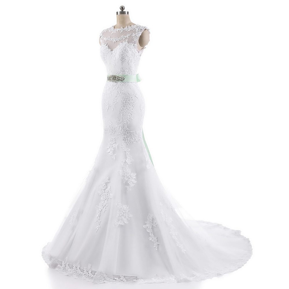 Elegant Lace Body Sleeveless Mermaid Wedding Dress