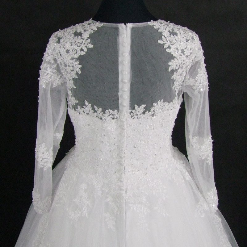 Vintage Bohemian Lace Long Sleeve Ball Gown Wedding Dress
