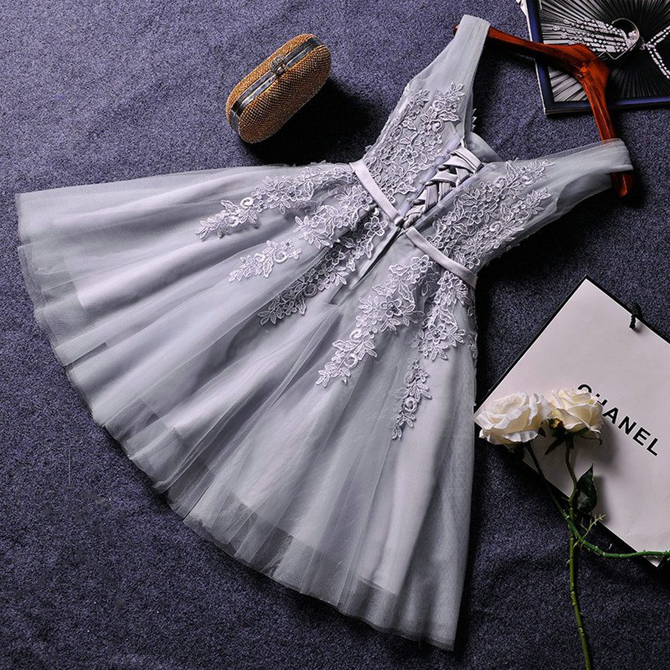Short V Neck Appliques Beading Lace Up Knee-Length Party Gown