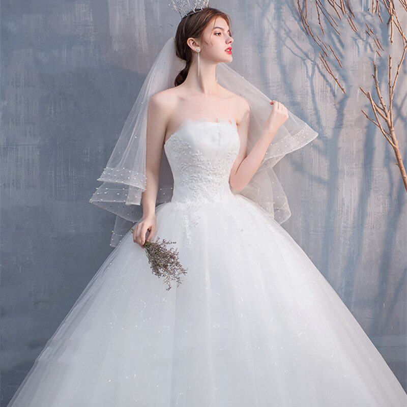 Strapless Appliques Pearls Lace Wedding Dress