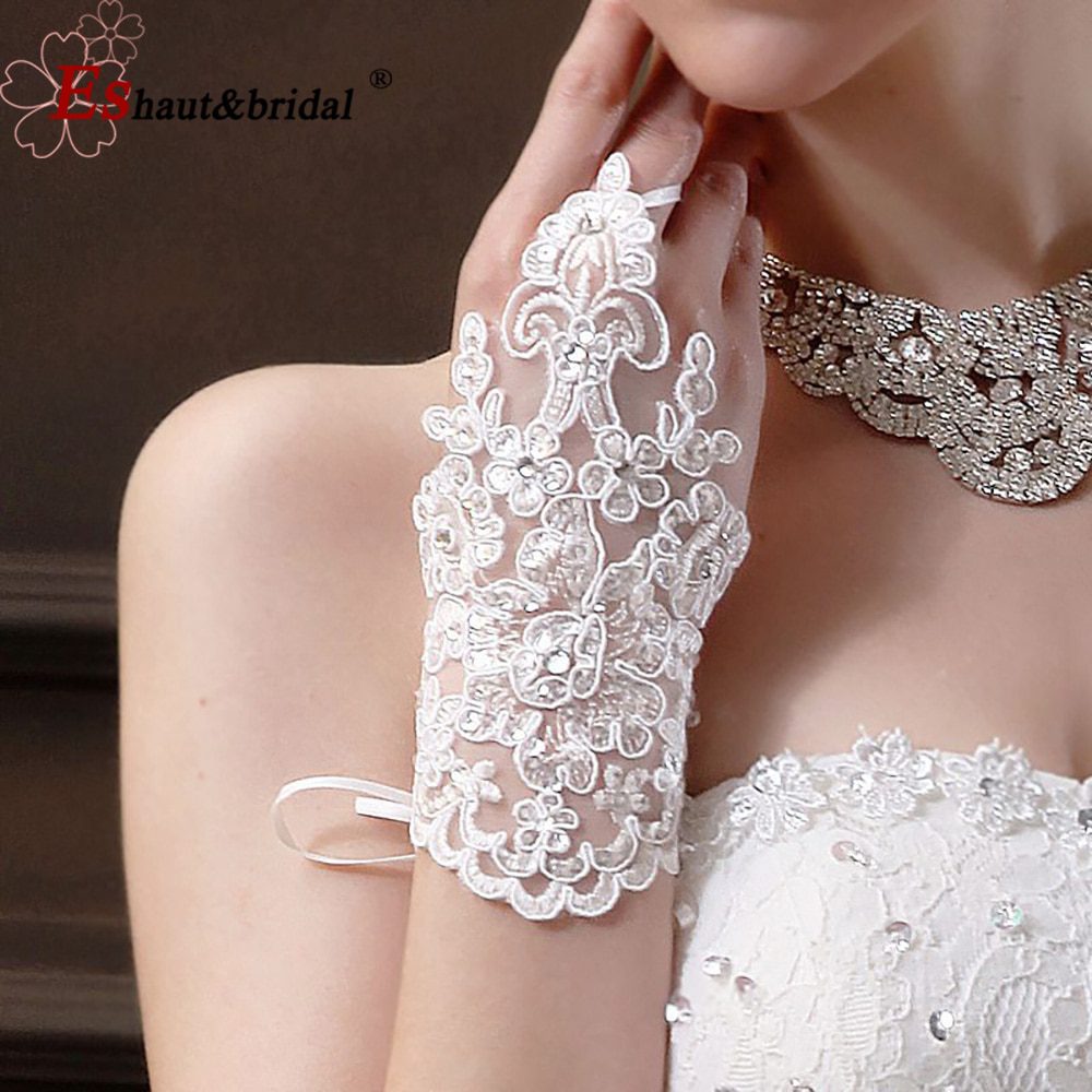 High Quality Elegant Ivory Short Paragraph Lace Fingerless Rhinestone Bridal Gloves for Wedding Party Sexy Accessories