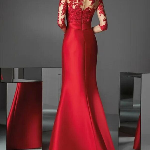 Elegant Red Lace Mother Of The Bride Dress