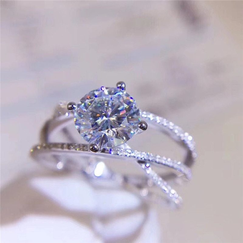 Delicate Bridal Wedding Ring With Shiny Crystal Cubic Zirconia