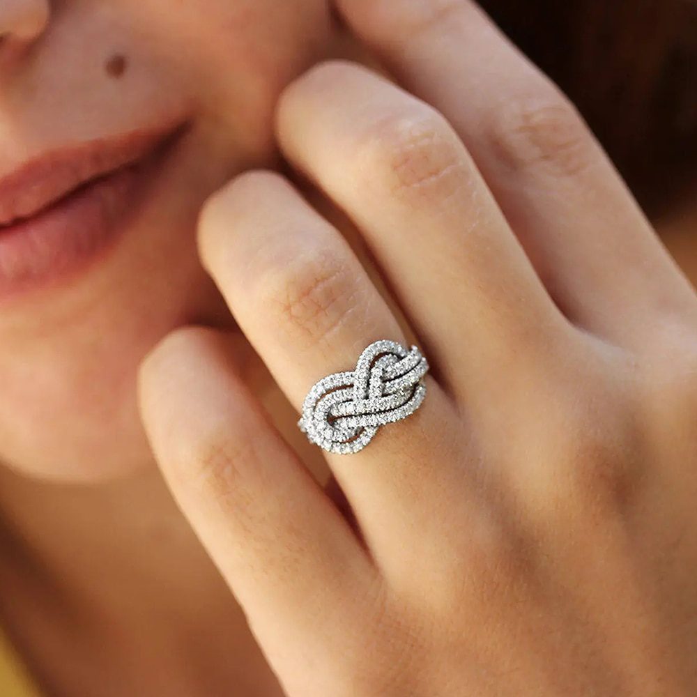 Twist Infinite Shape Crystal Cubic Zirconia Wedding Ring