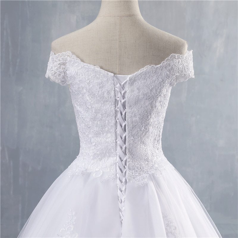 White Ivory Lace Appliques Off The Shoulder Short Sleeve Wedding Dress