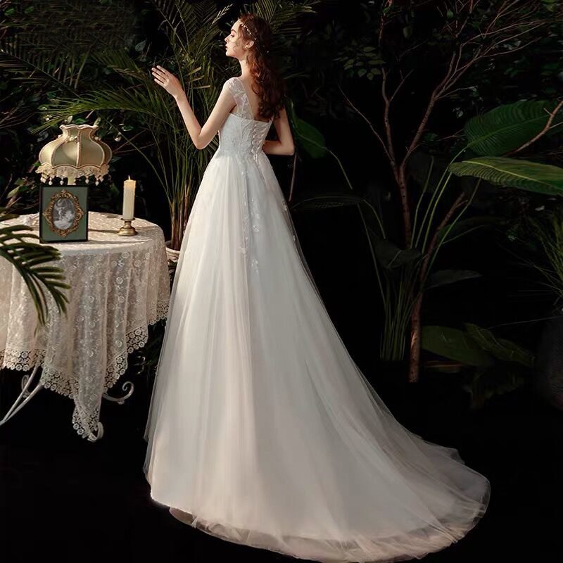 Elegant Lace Boho Wedding Dress