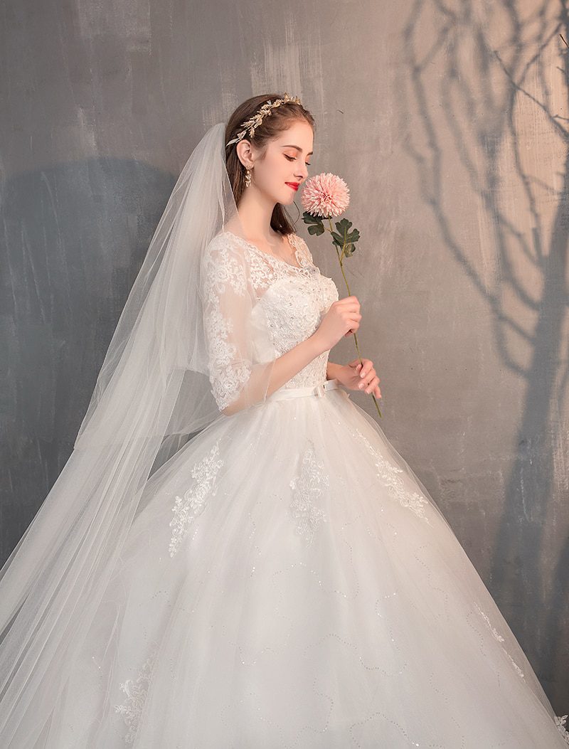 2022 New V Neck Half Sleeve Wedding Dresses Long Lace Embroidery Train Bridal Gown Elegant Plus Size Vestido De Noiva