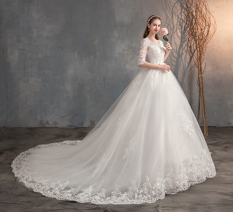 2022 New V Neck Half Sleeve Wedding Dresses Long Lace Embroidery Train Bridal Gown Elegant Plus Size Vestido De Noiva