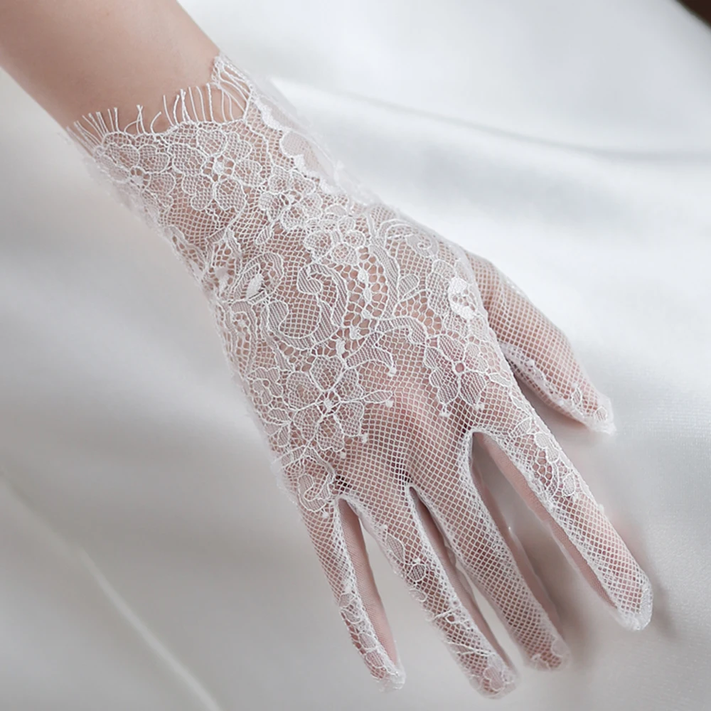 White Long Lace Hollow Tulle All Finger Wedding Gloves