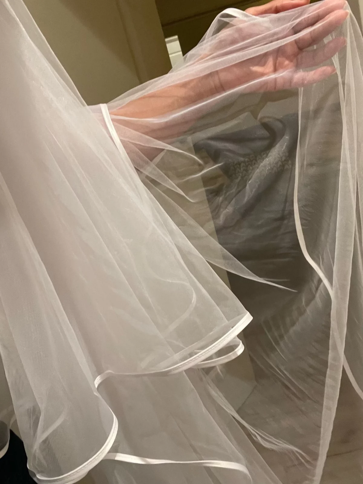 2 Layers 3 Meters Long Satin Edge White Ivory Tulle Wedding Veil