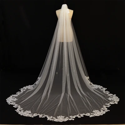 Elegant White/Ivory 3m Wavy Lace Wedding Cathedral Veil With Comb