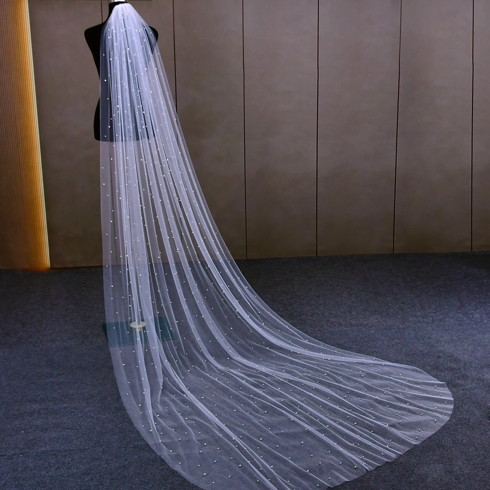 Pearls 1 Tier Soft Beaded 3M Cathedral Length Veil