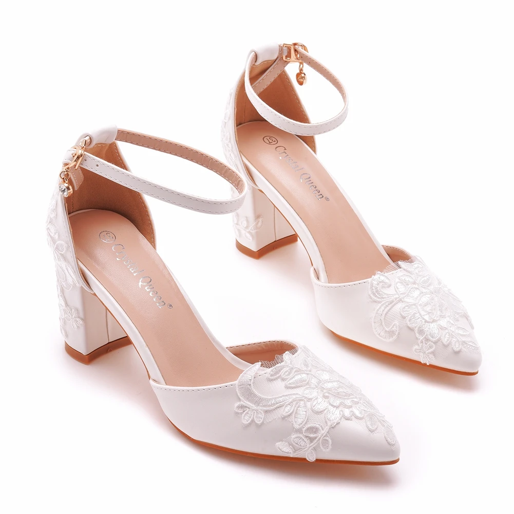 White Lace Thick Flower High Heels With Low Mouth Buckle 7CM Wedding Shoes