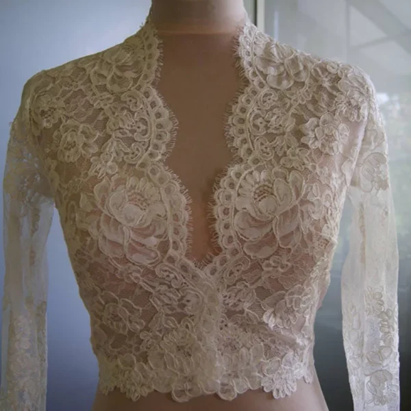 Long Sleeves Sexy V-Neck Lace Vintage Wedding Lace Jacket Bolero Wedding Accessories