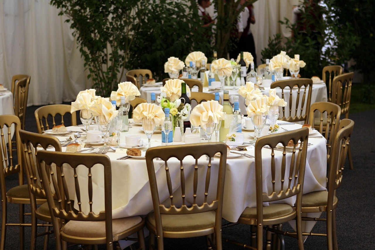 7 Timeless Old Money Wedding Decor Ideas for US Venues